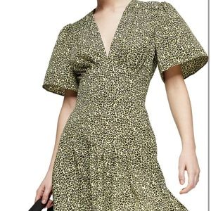 NWOT Topshop Petite Angel Sleeve Minidress